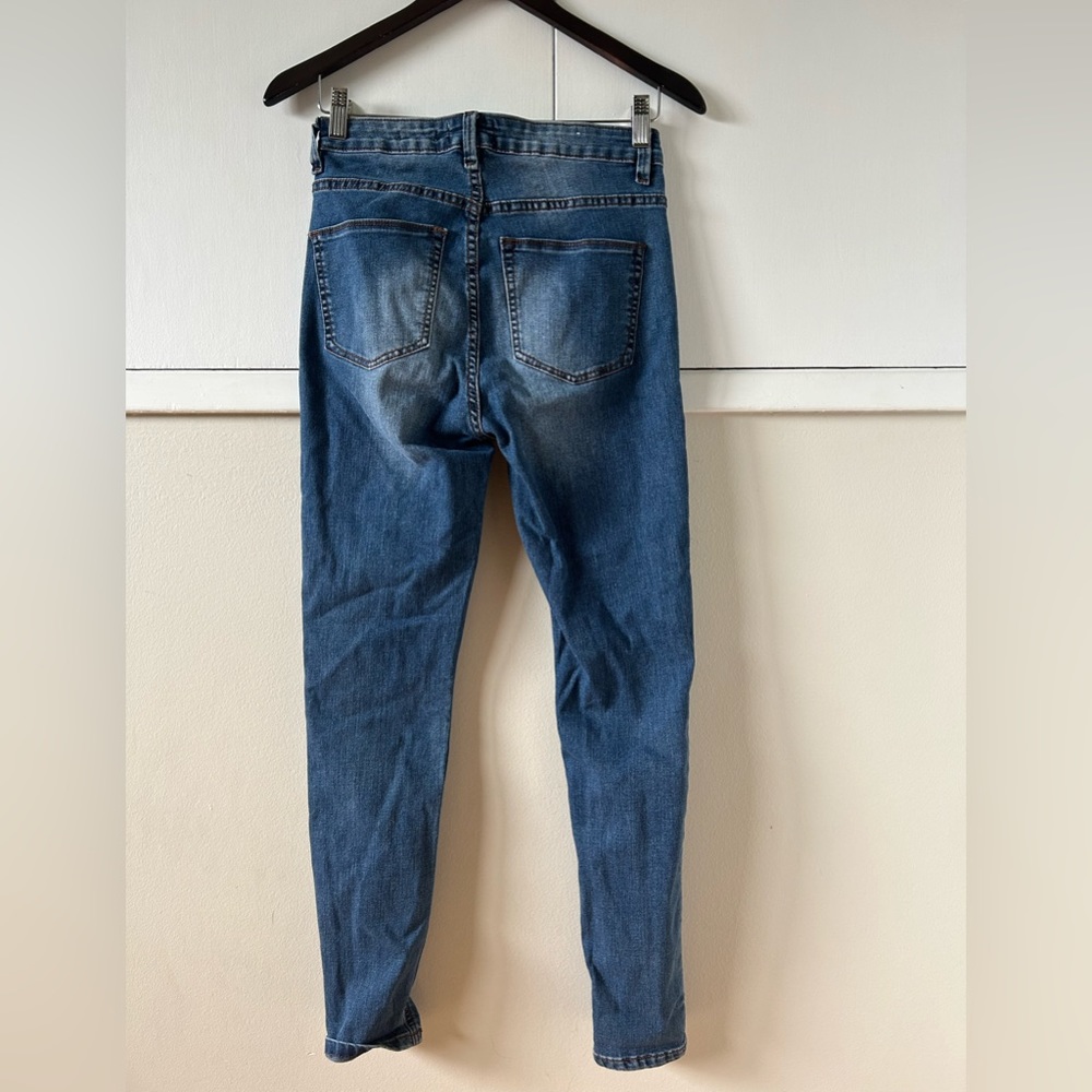 Jane Jeans - Picture 2 of 3